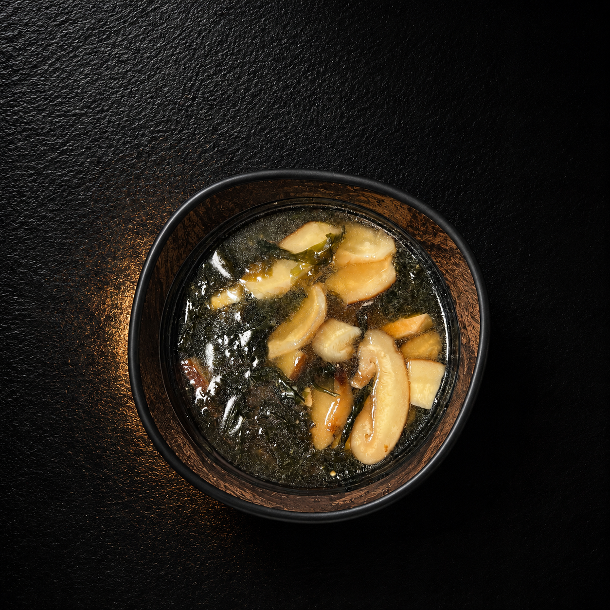 Miso zupa ar lasi